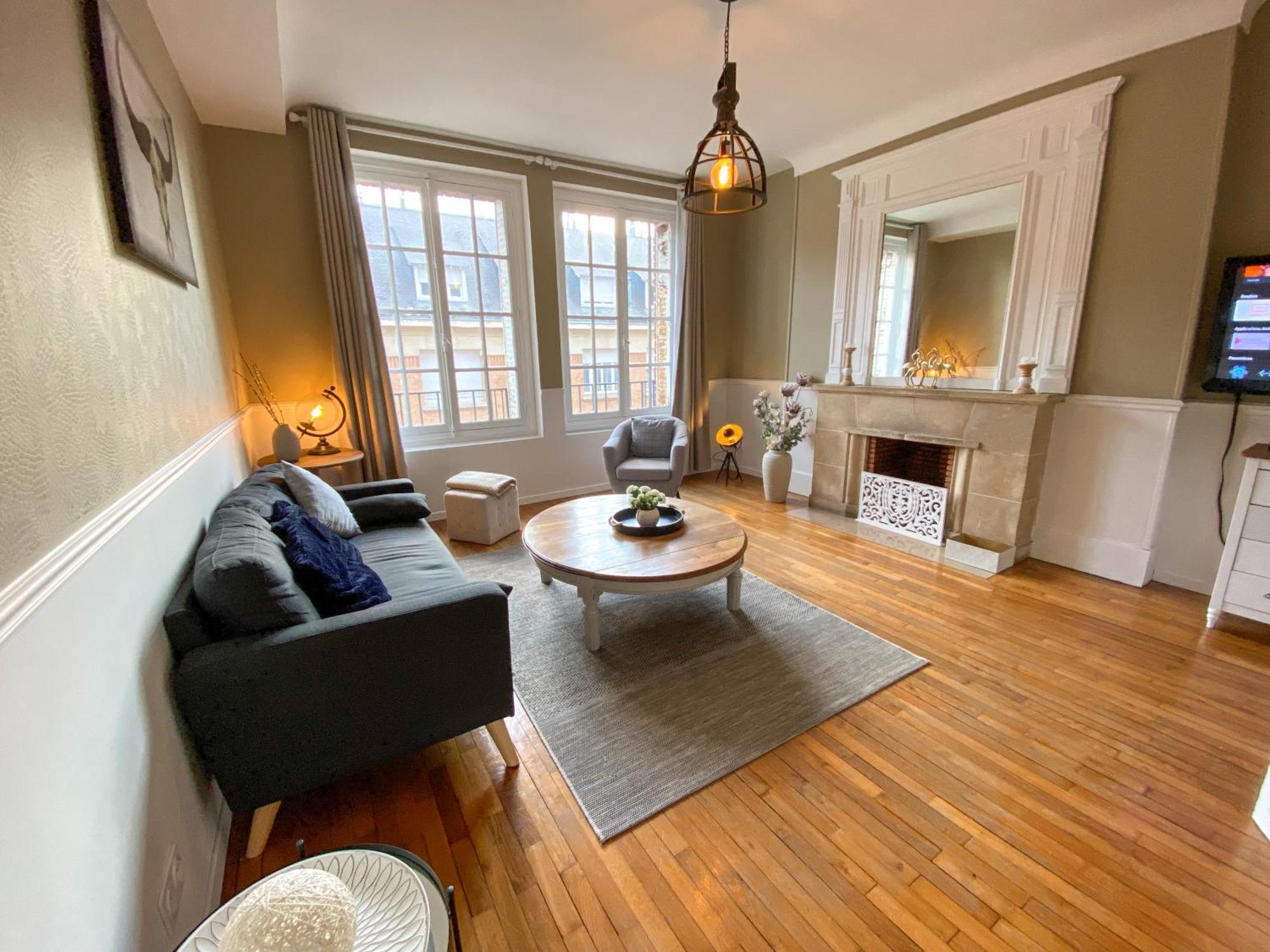 Appartement Chic, 3 Chambres, Hyper Centre-Ville, Parking Payant Amiens Eksteriør billede